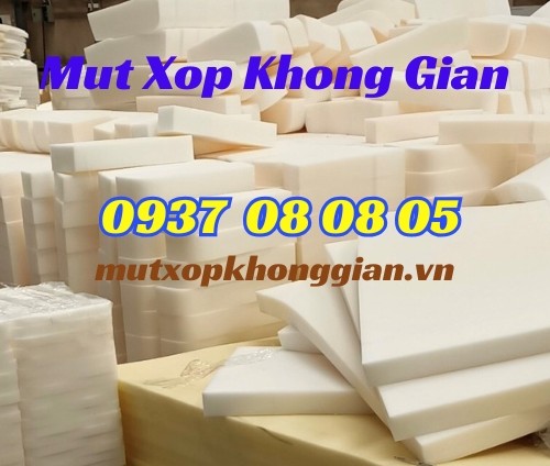 mút xốp không gian